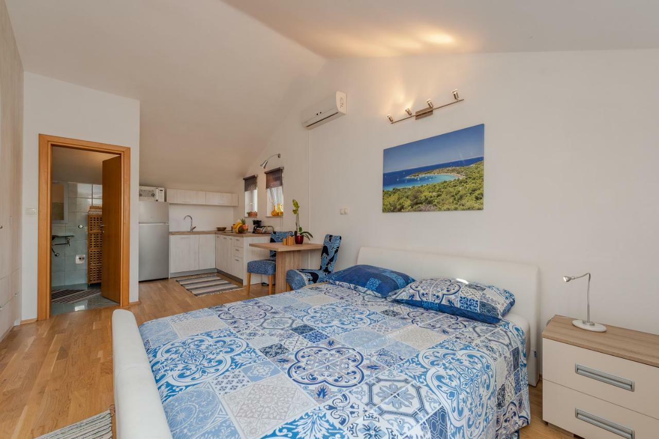 Romantic Oasis Apartments Задар Экстерьер фото