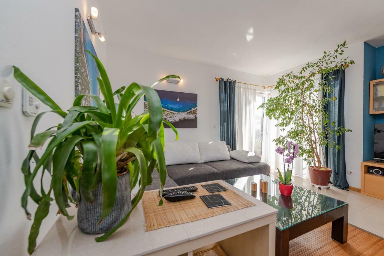 Romantic Oasis Apartments Задар Экстерьер фото
